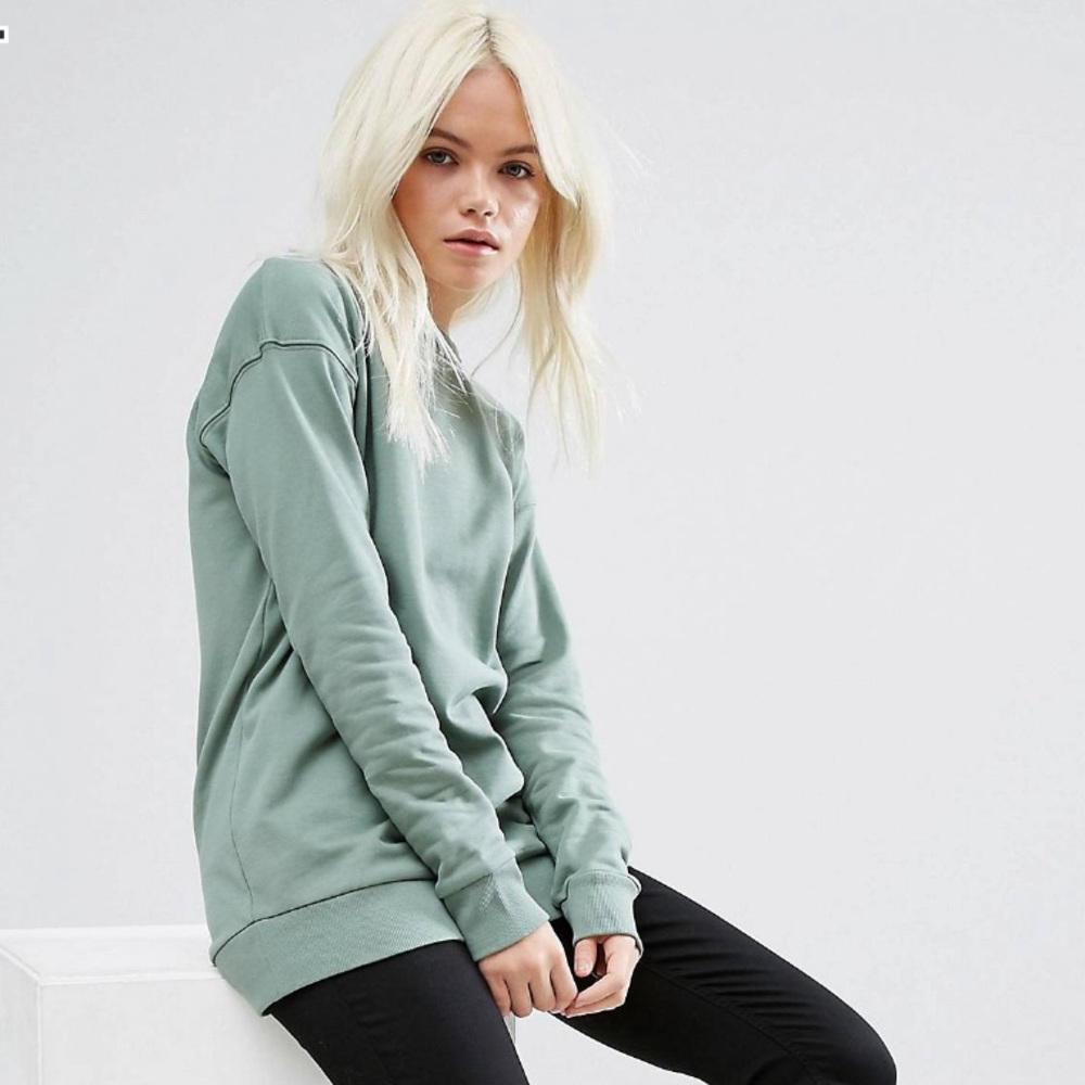 ASOS Boyfriend Crew Neck Sweater 0P NWOT